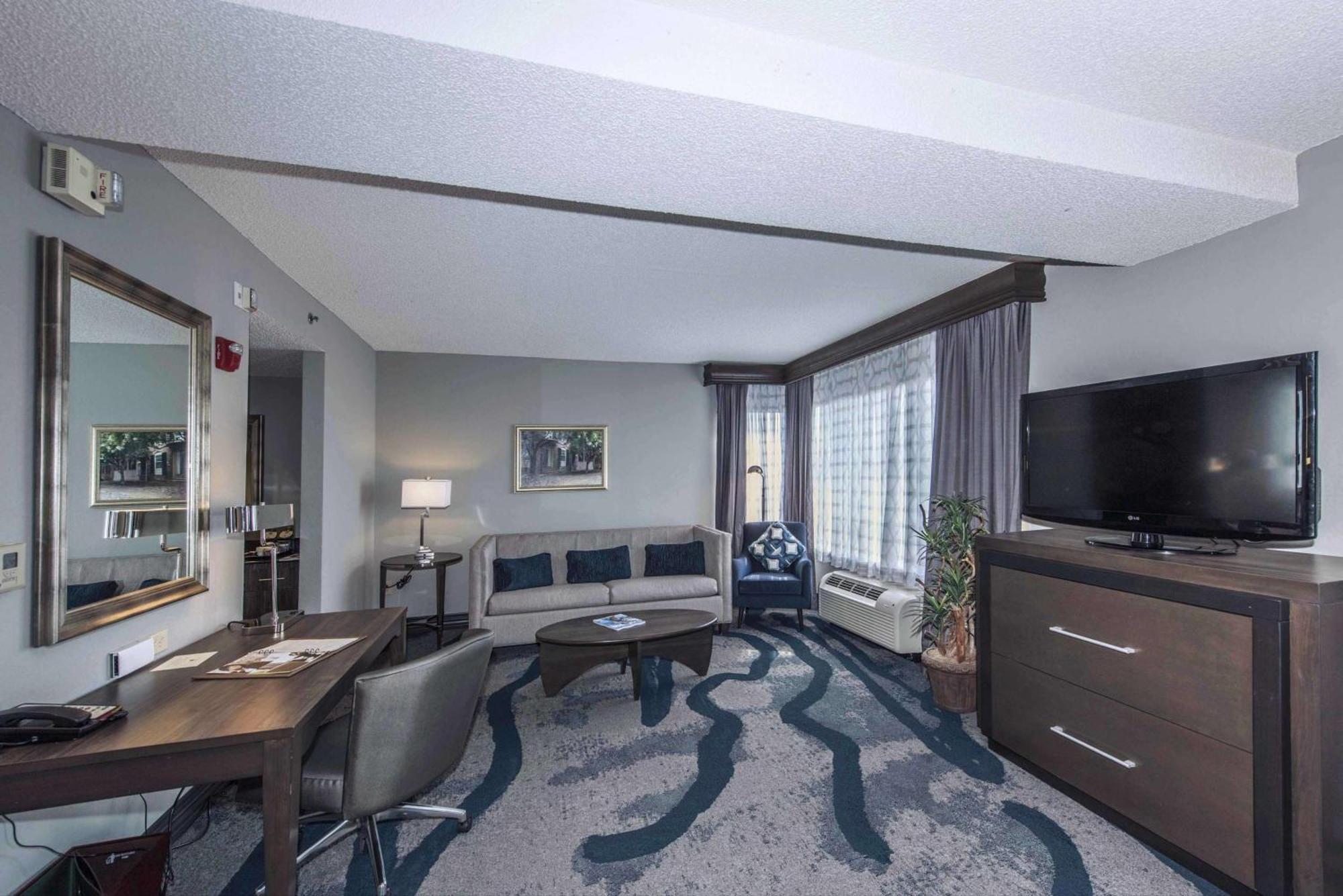 Doubletree By Hilton North Charleston - Convention Center Ξενοδοχείο Εξωτερικό φωτογραφία