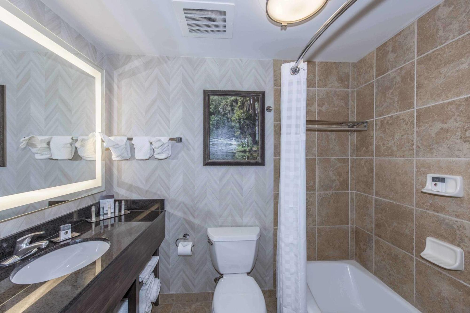 Doubletree By Hilton North Charleston - Convention Center Ξενοδοχείο Εξωτερικό φωτογραφία